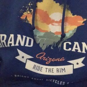 Meet your Posher, Cole